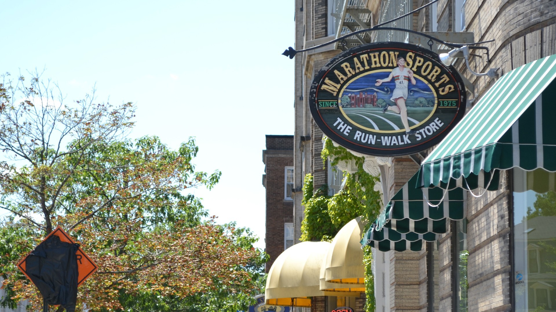 Marathon Sports Sign