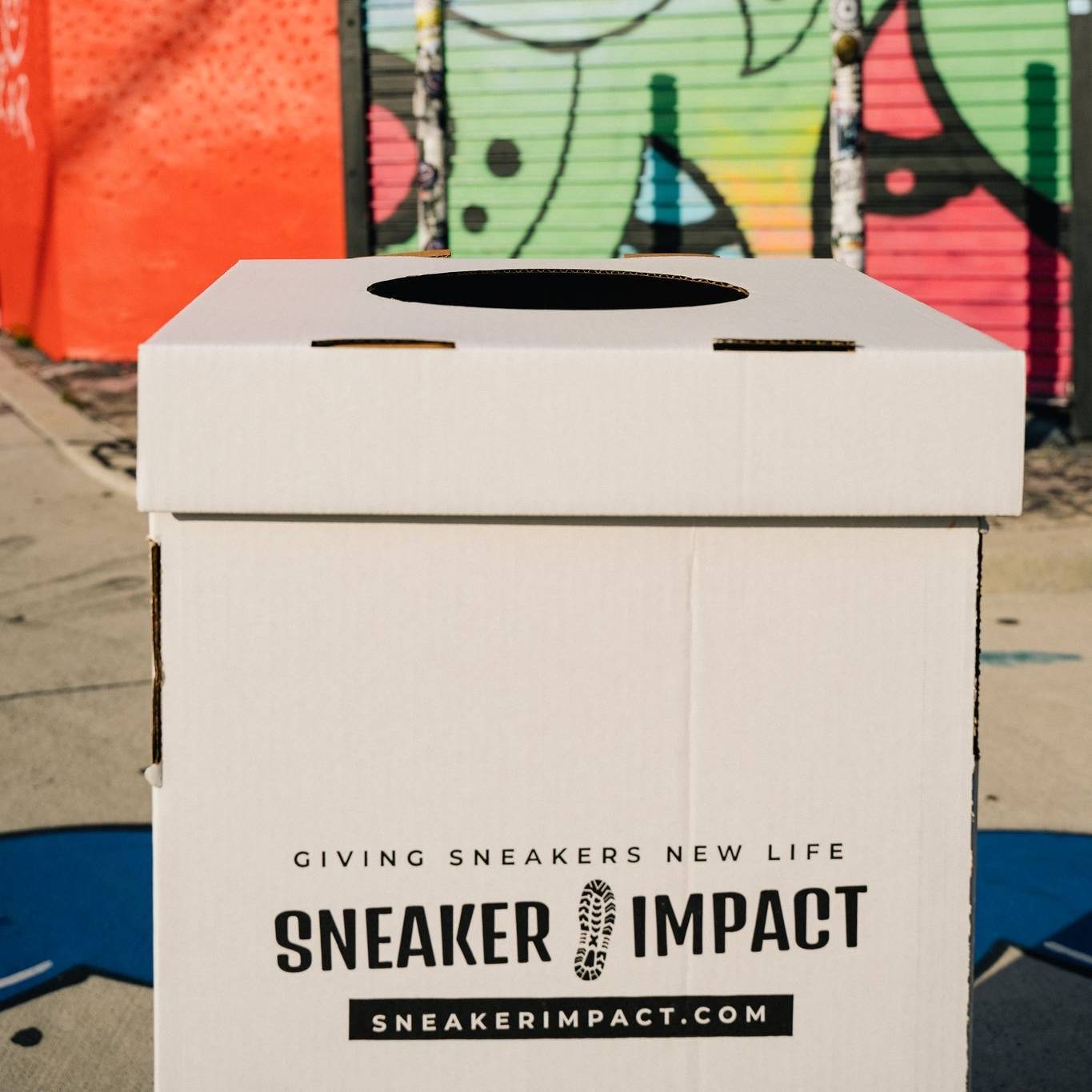 Box for shoe recycling